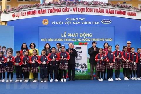 Hanoi launches school milk programme