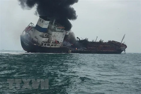 One dead, two missing in Vietnamese oil tanker fire off Hong Kong 