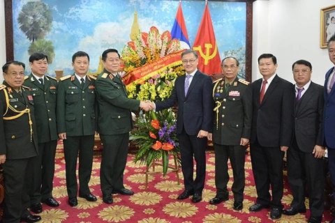 Vietnam congratulates Laos on army’s 70th anniversary