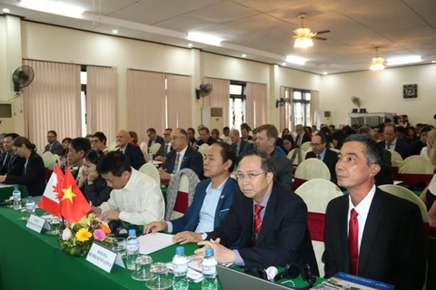 Conference talks measures to boost Vietnam-Canada education partnership