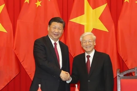 Leaders of Vietnam, China exchange greetings on diplomatic ties anniversary