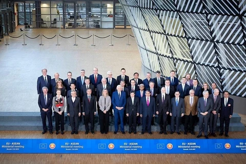 ASEAN, EU pledge to strengthen comprehensive ties