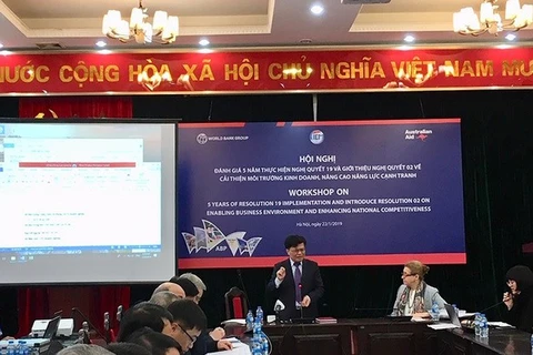  Vietnam still slow to offer public services online: CIEM