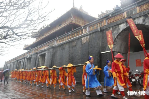 Neu pole erection ceremony reenacted at Hue Imperial Citadel