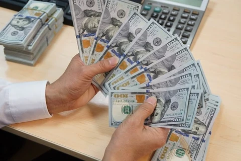 Reference exchange rate down sharply at week’s beginning 