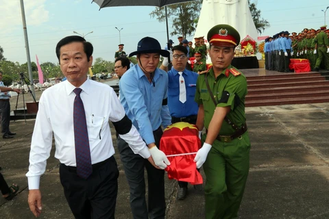 Reburial service for remains of fallen soldiers held in Kien Giang