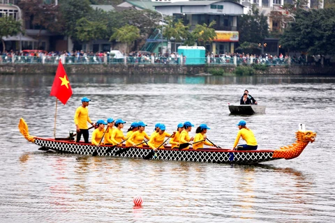 Hanoi open dragon boat race 2019 kicks off 