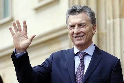 President of Argentina begins State visit to Vietnam 