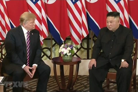 US, DPRK leaders begin summit in Hanoi 