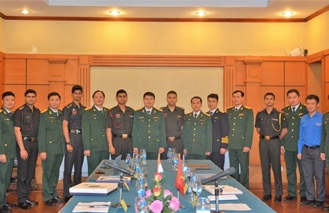 Vietnamese, India young officers enhance exchange 