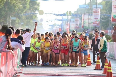 Nearly 2,000 runners to take part in national marathon