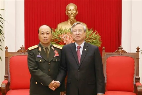Party official: Vietnam will do best to foster ties with Laos 