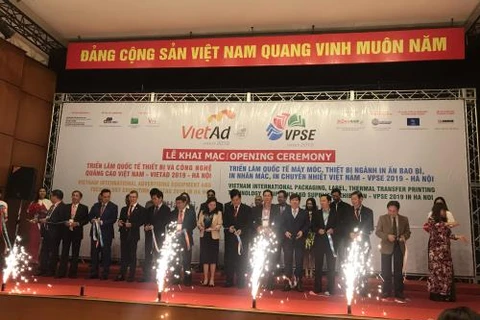 Int’l packaging, label, printing tech exhibition opens in Hanoi