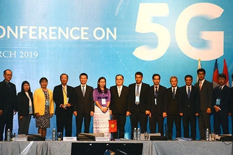 Minister spotlights role of 5G at ASEAN Conference