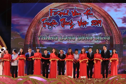 Hanoi hosts Vietnamese traditional cultural festival 