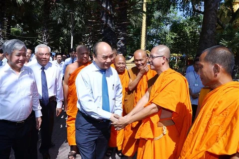 PM extends Chol Chnam Thmay wishes to Khmer people in Soc Trang