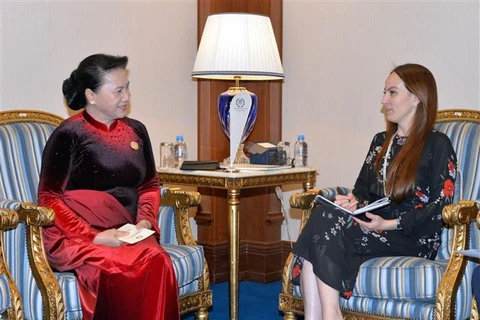 NA Chairwoman meets IPU leader in Doha