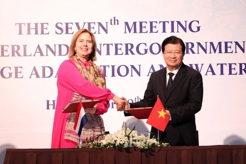 Vietnam, Netherlands boost cooperation in climate change adaptation