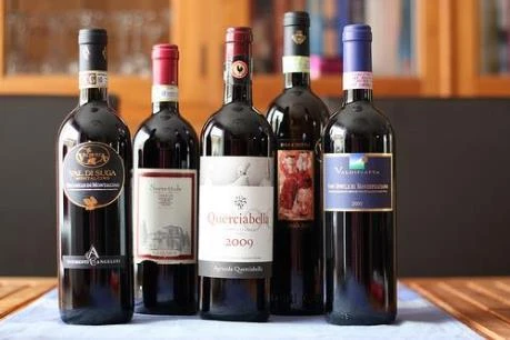 Italy’s Lazio region interested in selling wines in Vietnam 