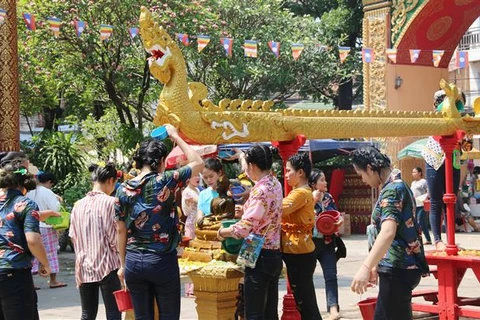 Traditional New Year celebration in full swing in Laos