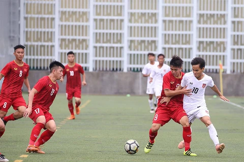 Vietnam temporarily rank second at Hong Kong U18 tournament