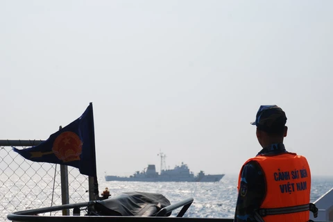 Coast Guard check Vietnam-China fishery agreement implementation