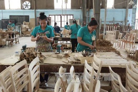 Binh Duong, Dong Nai expect higher growth in wood exports with CPTPP