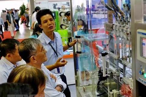 Hanoi int’l plastic, rubber, packing industry exhibition 2019 opens 