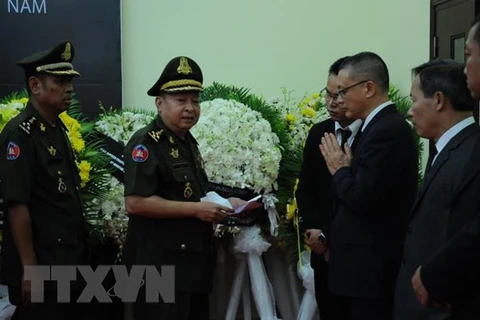 Foreign officials mourn former President Le Duc Anh’s passing 