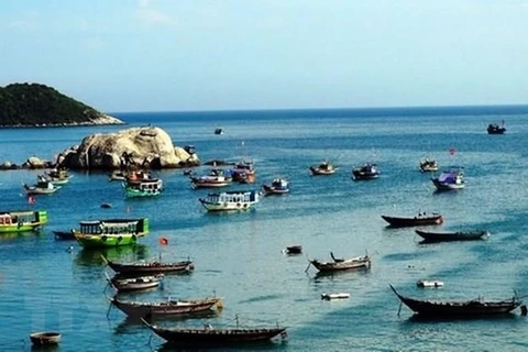 Thanh Hoa: fishermen learn sea law