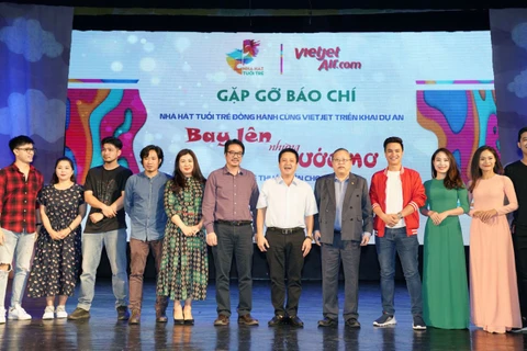 Vietjet, Youth Theatre wing artistic dreams of children