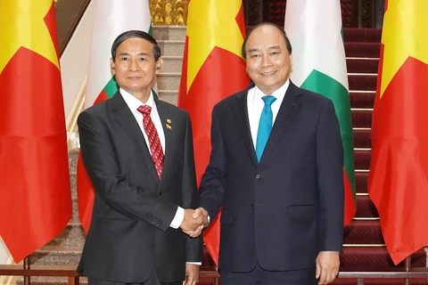 Prime Minister welcomes Myanmar President in Hanoi