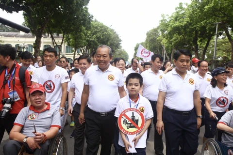 Hanoi’s walk calls for actions against drunk driving
