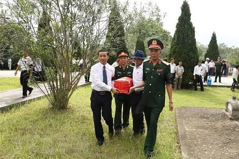 Remains of 18 Vietnamese martyrs reburied in Thanh Hoa 