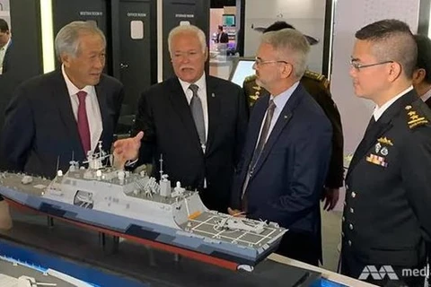 Vietnam attends maritime defence exhibition 2019 
