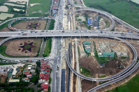 Hanoi to begin construction of two new ring roads