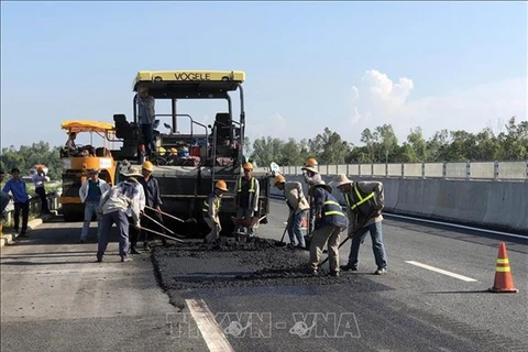 HCM City approves 2019 road maintenance outlay