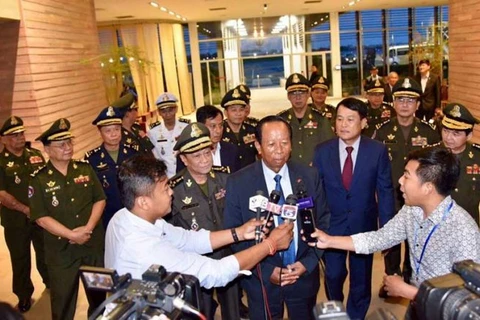 Cambodian Defence Minister, lawmaker lash out at Singaporean PM’s remarks on Vietnam
