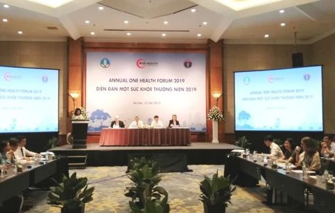 Vietnam’s efforts in fighting zoonoses applauded