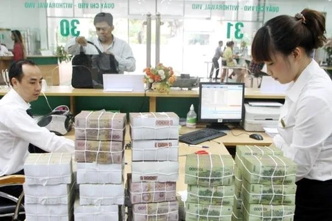 Reference exchange rate down 5 VND on June 12