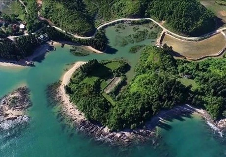 Quang Ninh has additional sea and island tourism site