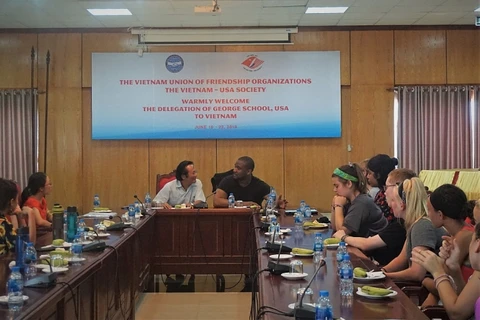 US school’s delegation visits Vietnam 