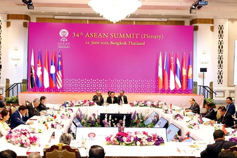 Thai PM announces outcomes of 34th ASEAN Summit 