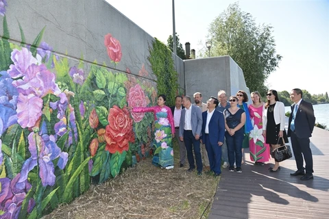 Mural inaugurated to celebrate Vietnam-France friendship
