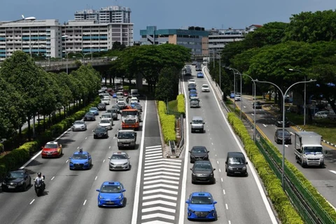 Singapore imposes stricter traffic fines 