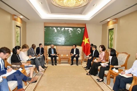 Vietnam hopes for further support in access to ODA: Deputy PM