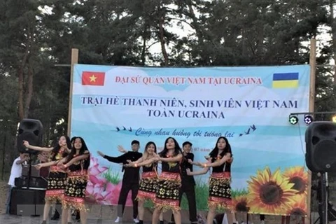 Vietnamese youth camp held in Ukraine 