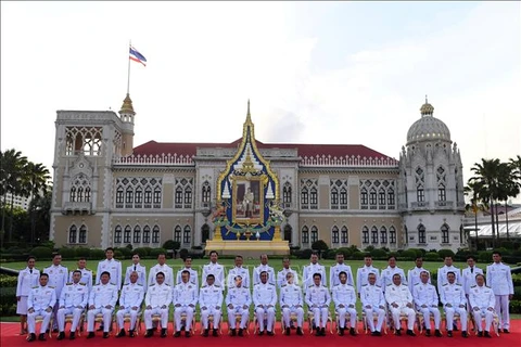 Thailand's new cabinet sworn in