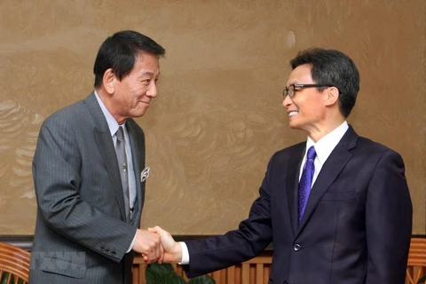 Deputy PM lauds efforts by Vietnam – Japan Special Ambassador 