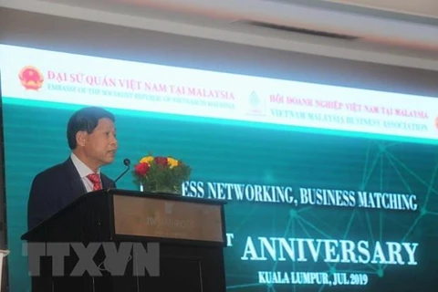 Vietnam, Malaysia seek to expand trade ties